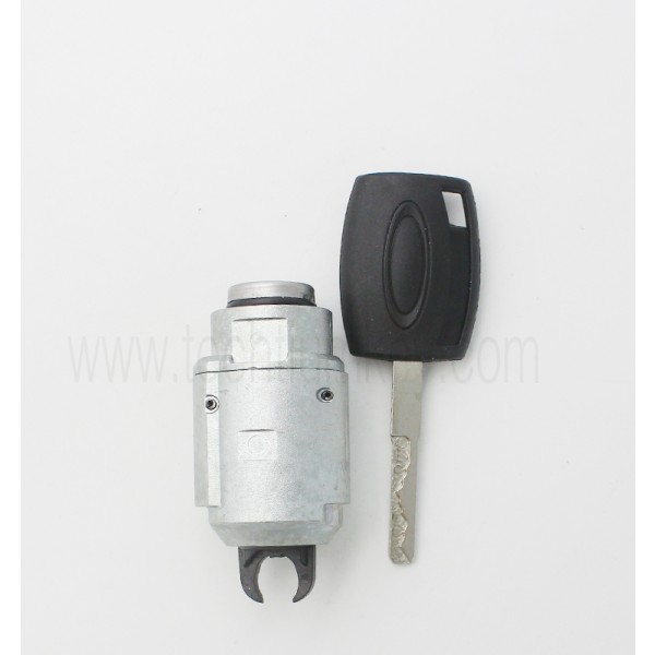 Ford Focus machine cover lock cylinder